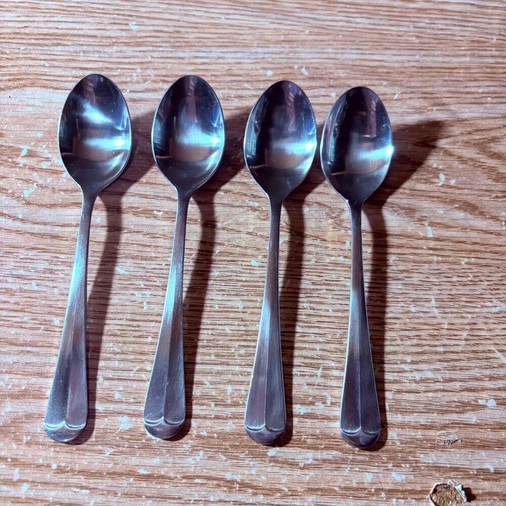 4 Teaspoons Oxford Hall Sagamore Japan Stainless Flatware Satin